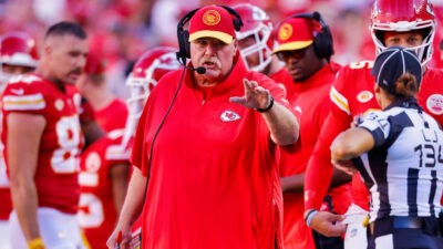 Andy Reid pointing