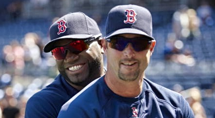 David Ortiz (left) and Tim Wakefield (right) smiling for photo.