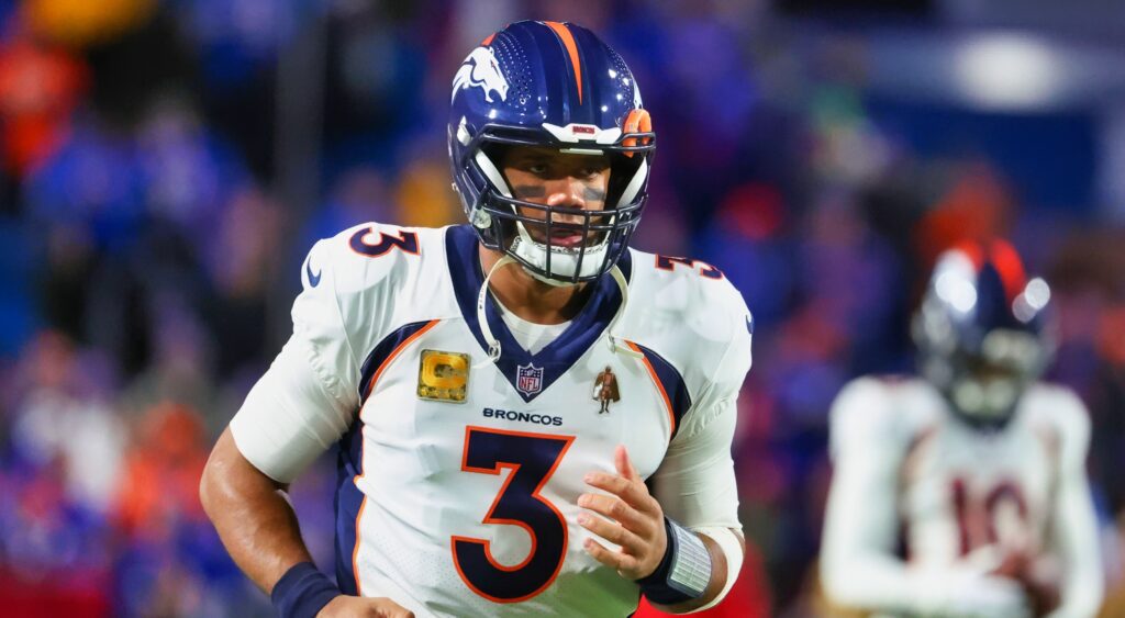 Russell Wilson of Denver Broncos warming up.