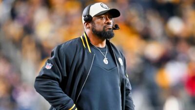 Mike Tomlin on sideline with headset on