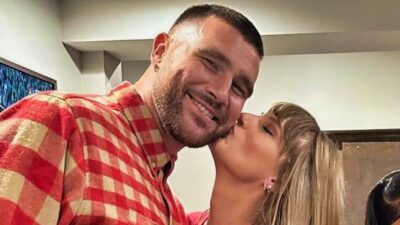 kelce and swift kissing