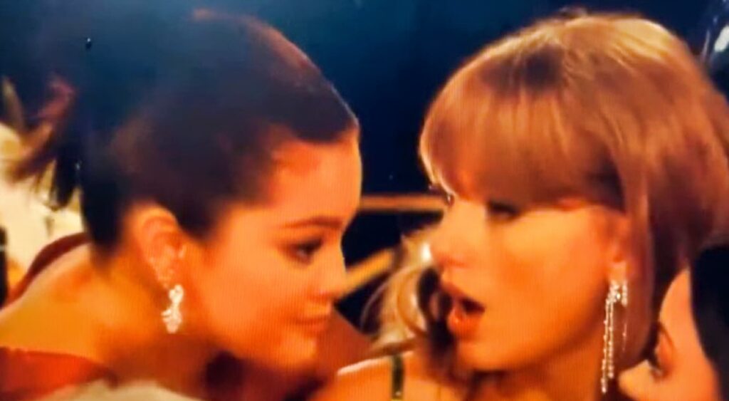 Taylor Swift & Selena Gomez talking