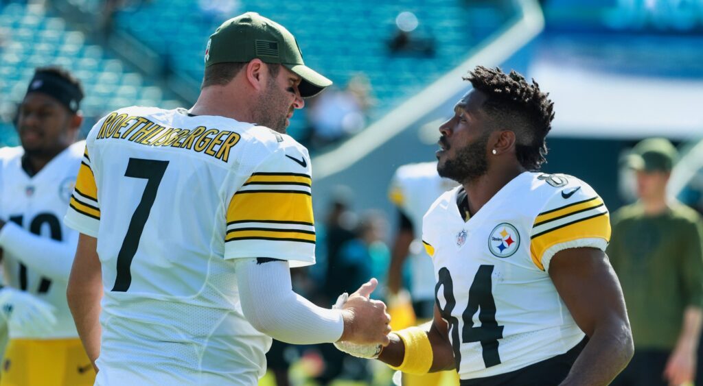 Ben Roethlisberger (left) and Antonio Brown (right) speaking at game.