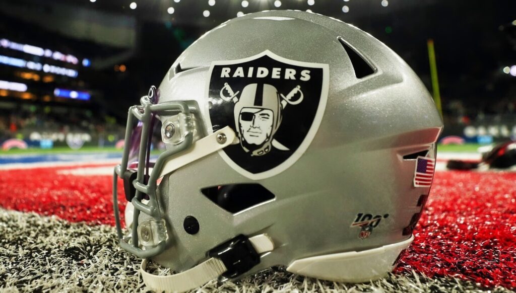 Picture of Las Vegas Raiders helmet.