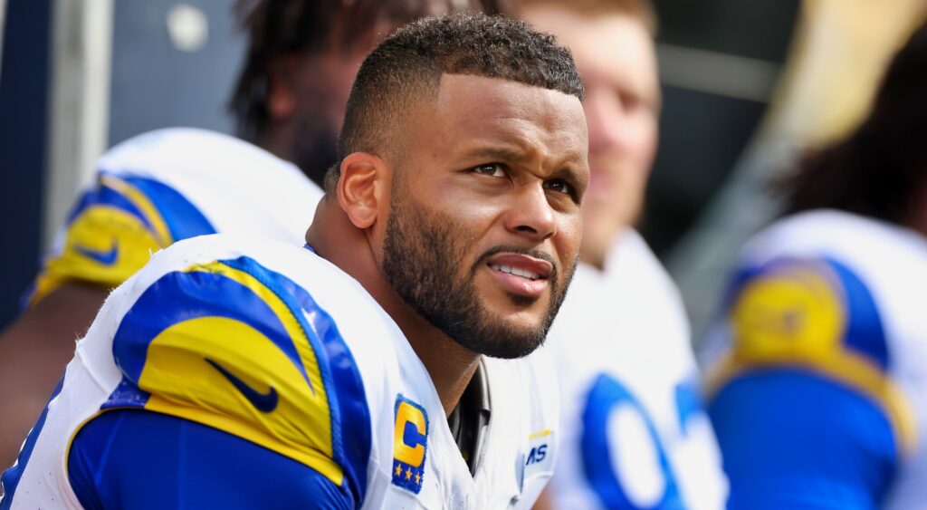 Aaron Donald of Los Angeles Rams looking on.