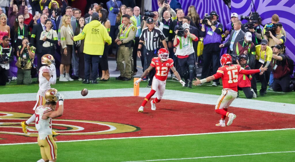 Chiefs score a touchdown to win Super Bowl 58.