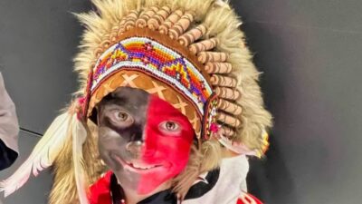 Chiefs fan dressed like Indian