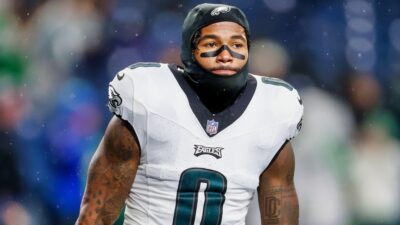 D’Andre Swift in Eagles uniform