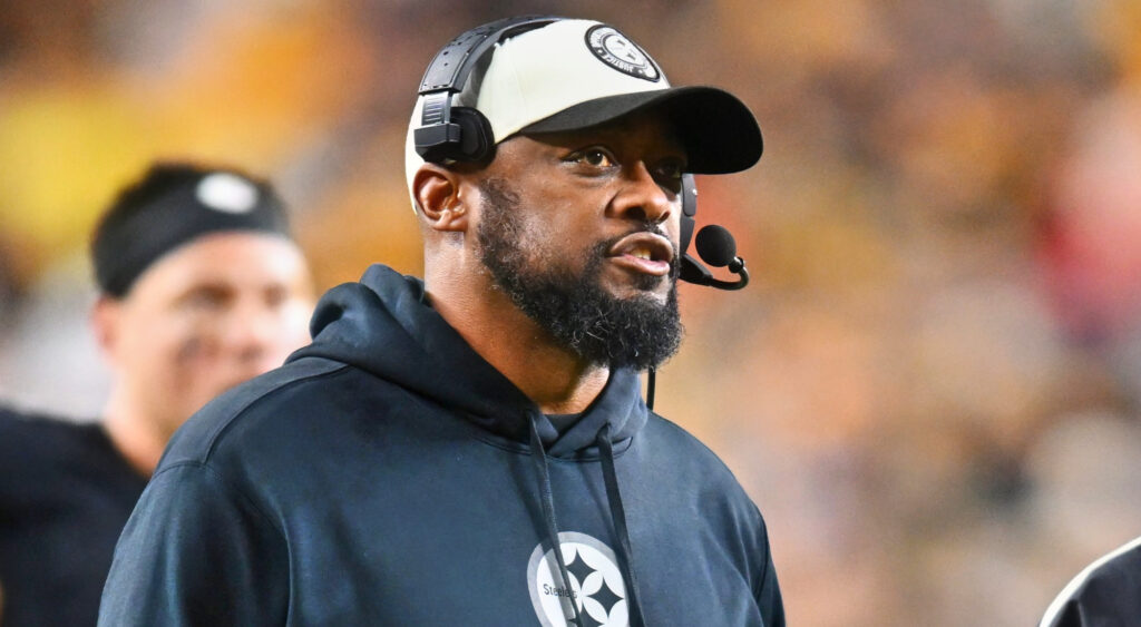 Mike Tomlin with headset on