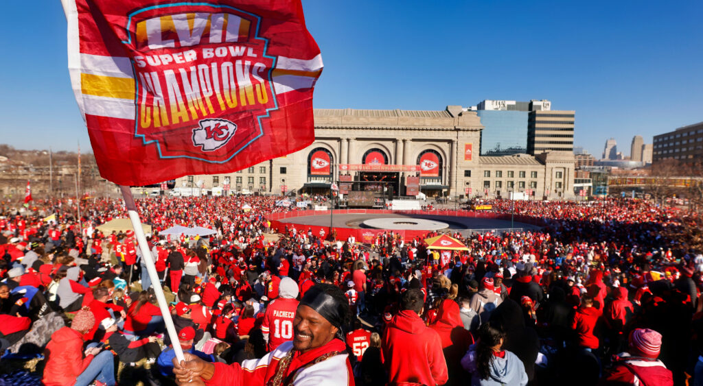 Chiefs fans celebrating Super Bowl win at parade