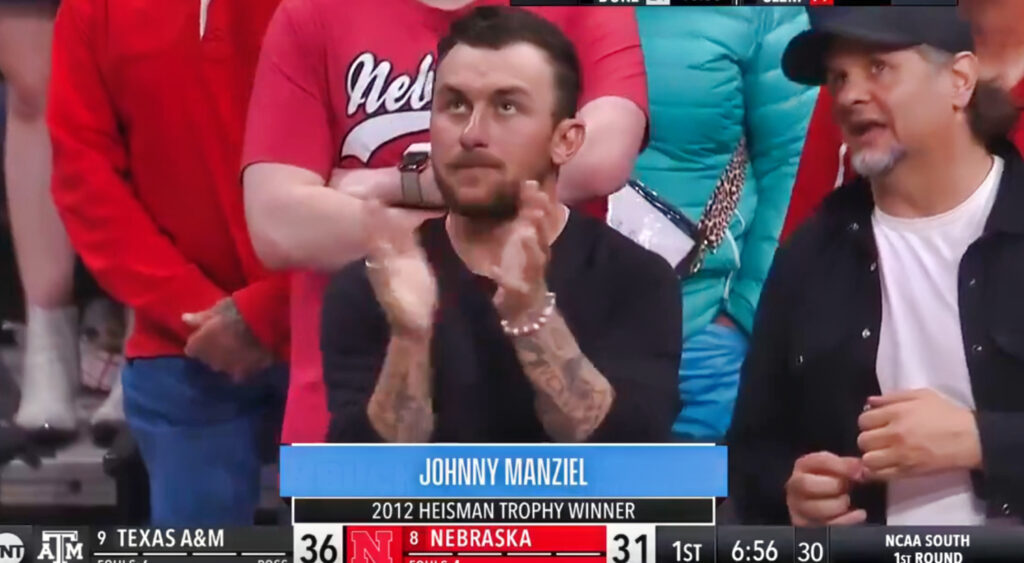 Johnny Manziel clapping