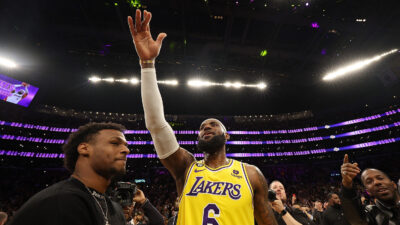 Lakers want Bronny to keep LeBron James