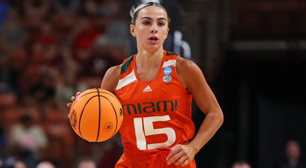 Hanna Cavinder in Miami uniform