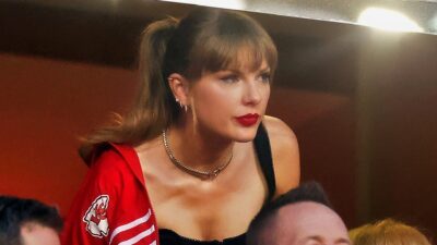 Taylor Swift in stadium suite