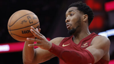 Donovan Mitchell Shines as Cleveland Cavaliers Rallies Past Magic to Secure 2–0 Lead