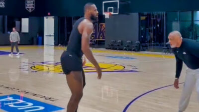 LeBron James in Lakers practice