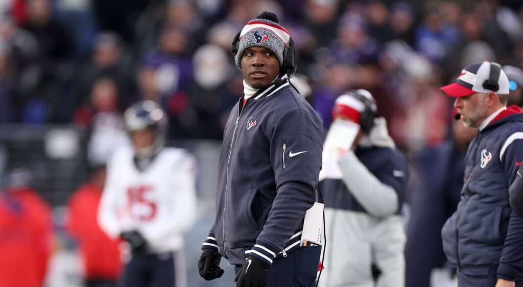 Texans head coach Demeco Ryans on the sideline during a game 