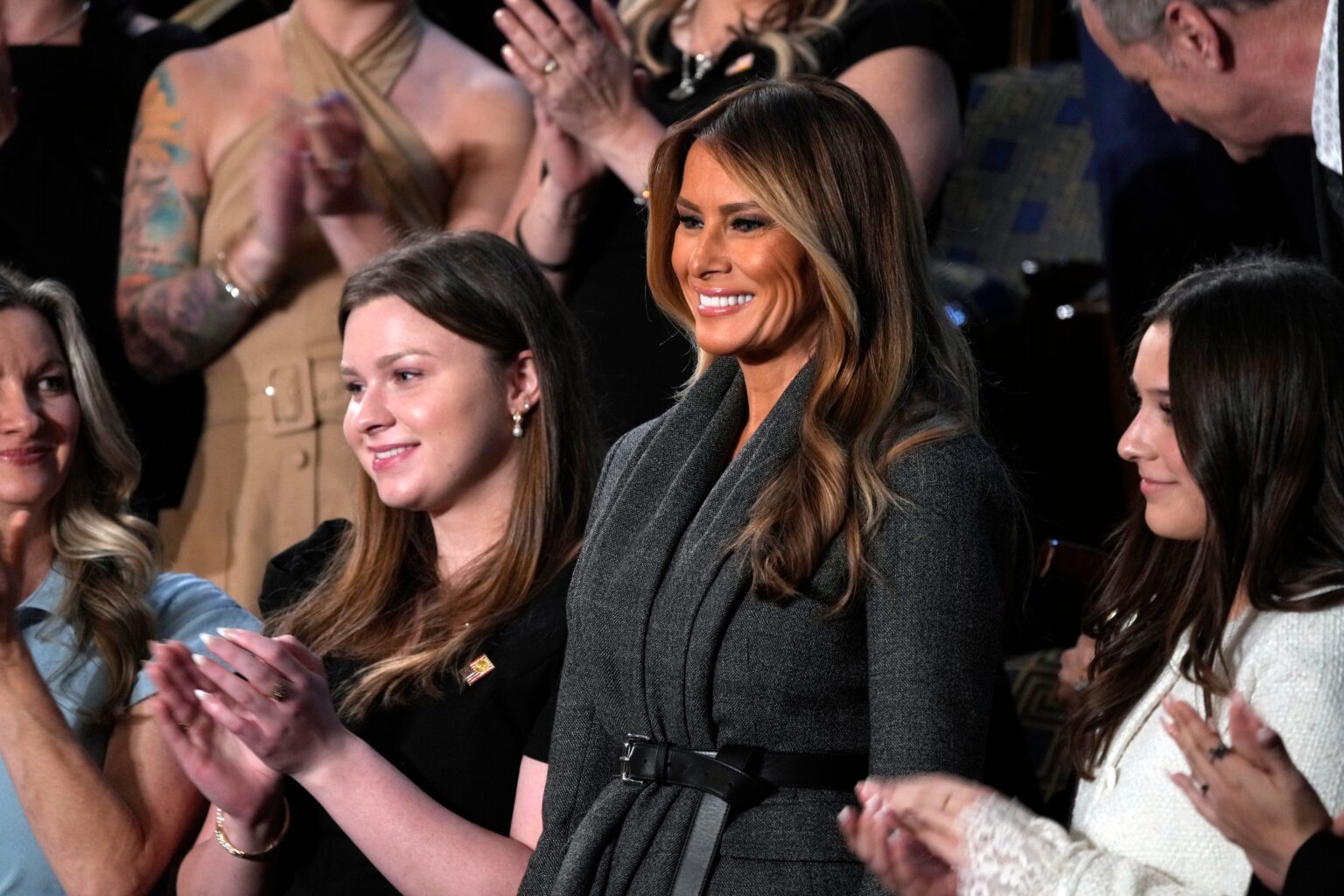Melania Trump Went Viral In EyePopping Night Outfit At Capitol Hill