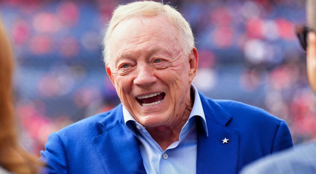 Jerry Jones laughing