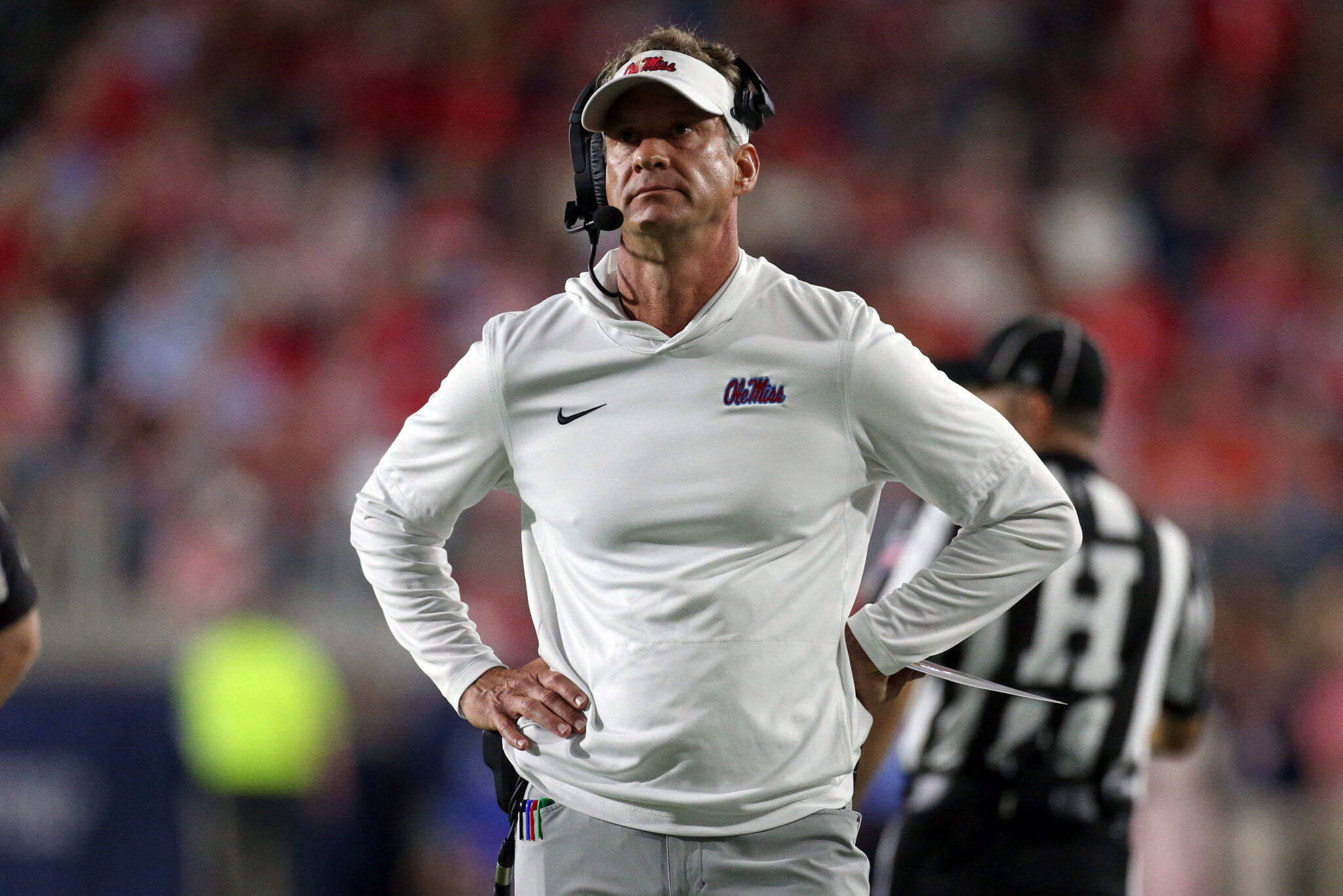 Christmas Grocery Bag Confession Turns Lane Kiffin Into a Joke Online