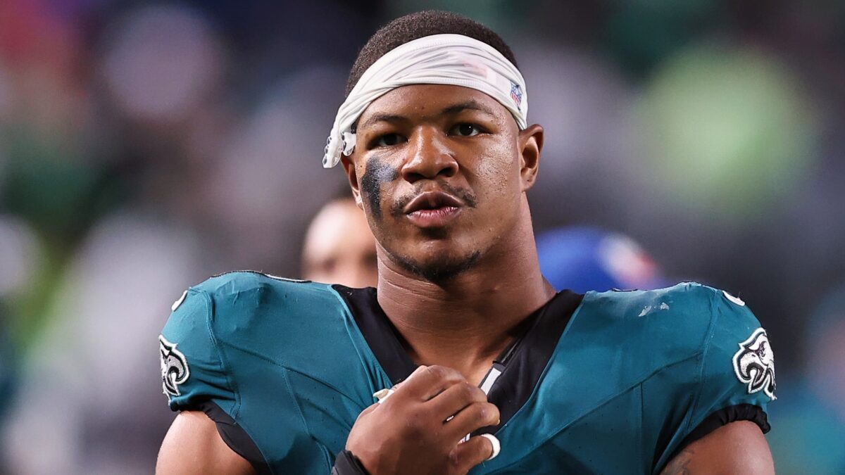 Philadelphia Eagles linebacker Nolan Smith Jr. in uniform