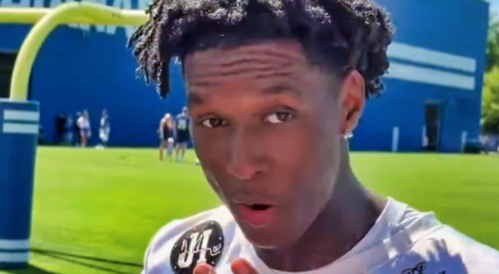 Sauce Gardner talking to reporters