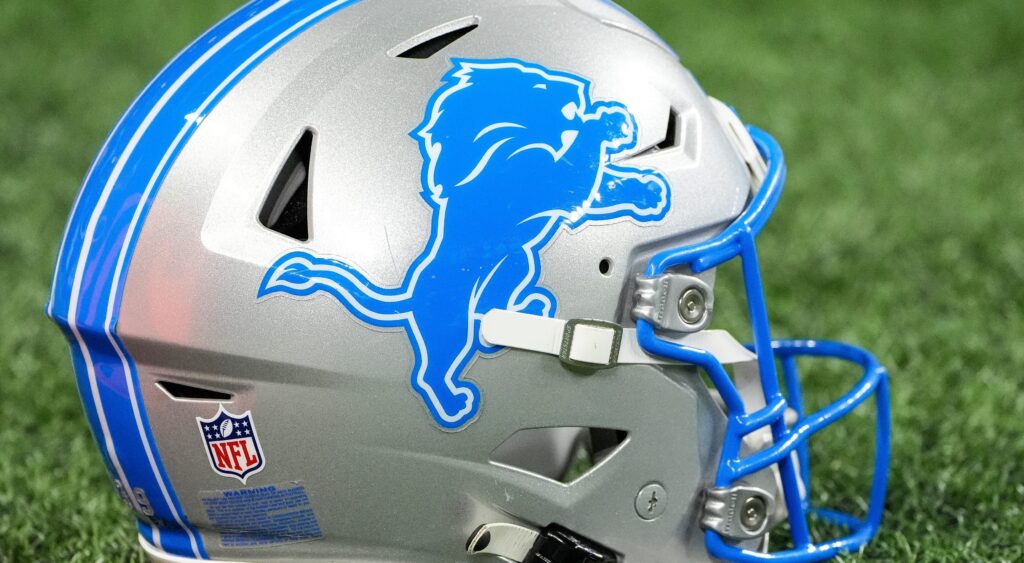 Detroit Lions helmet