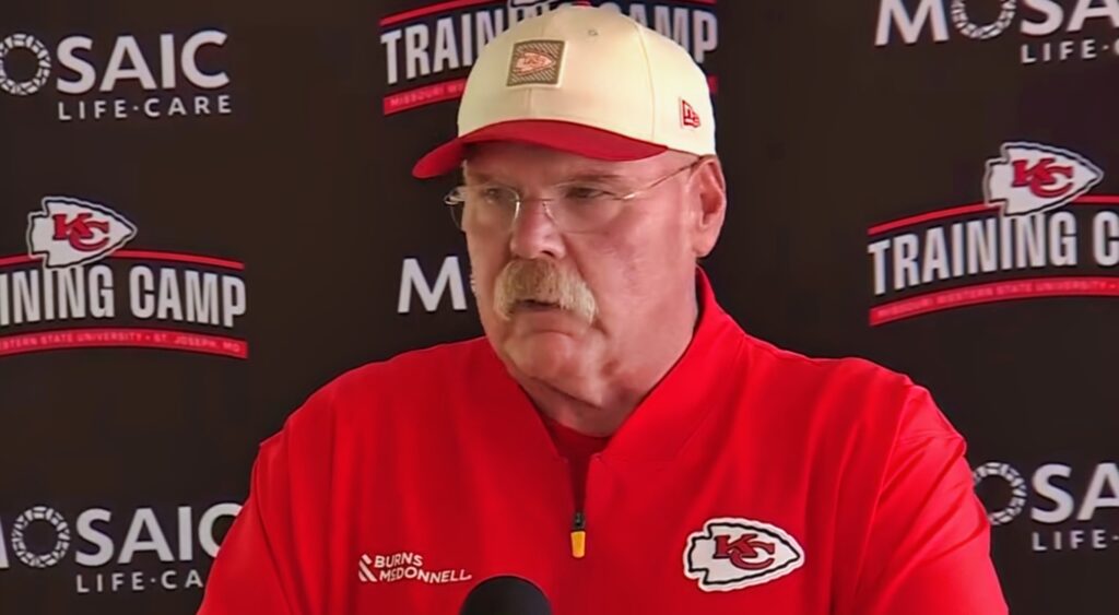 Andy Reid talkin to reporters