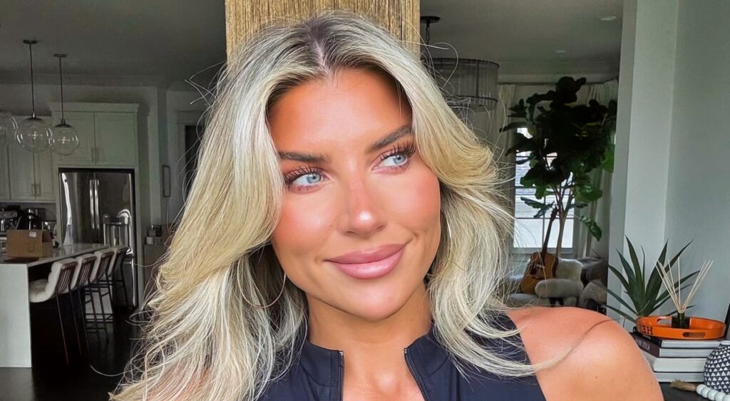 Melanie Collins smiling.