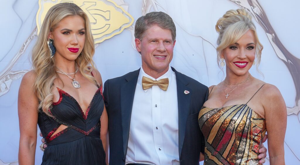 Gracie, Clark and Tavia Hunt