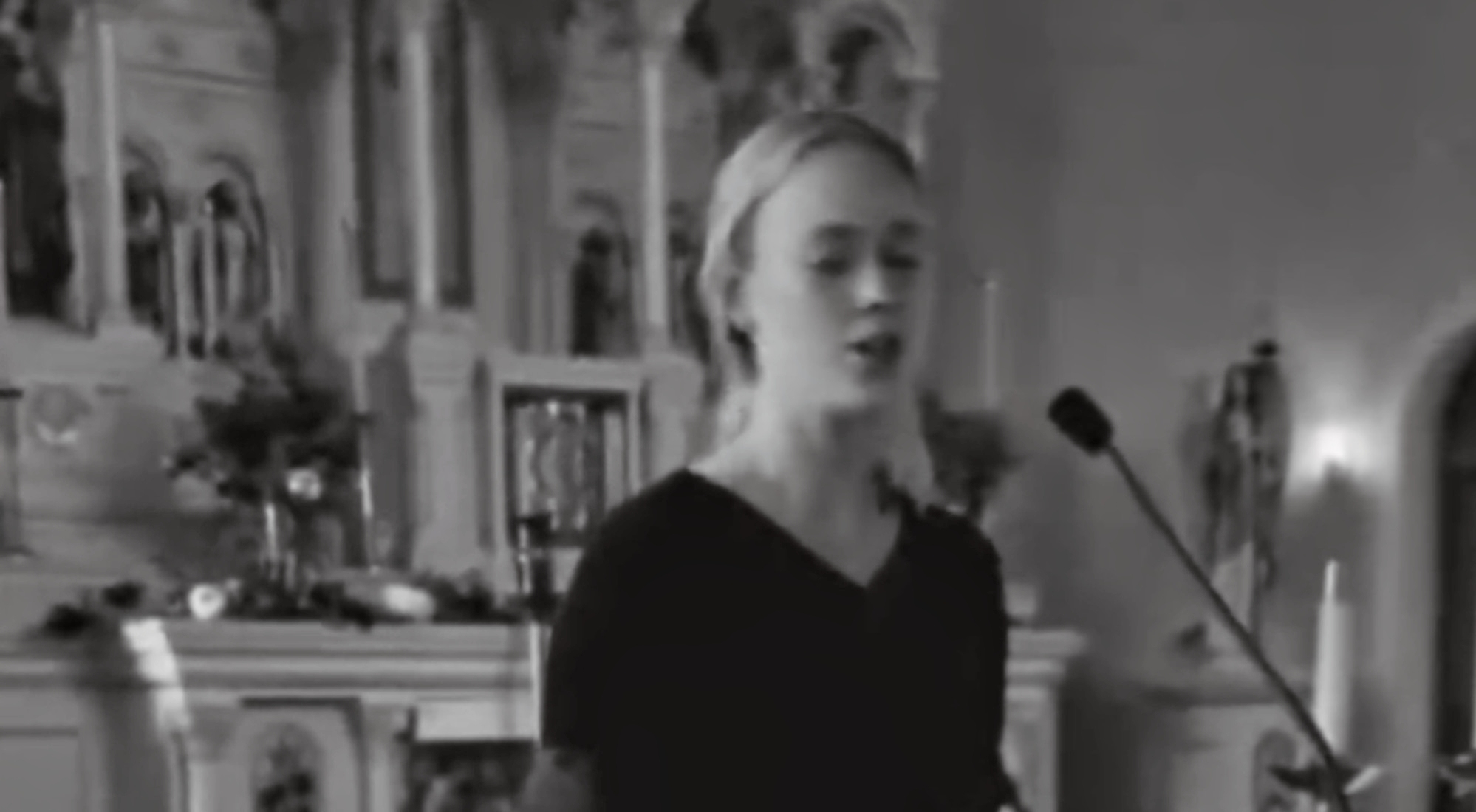 Sophie Cunningham Stuns While Singing At Church VIDEO sophie-cunningham-stuns-while-singing-at-church-video